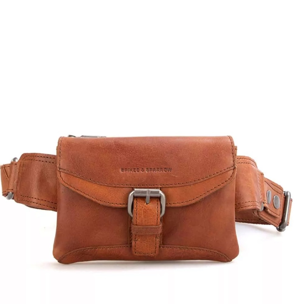 spikes & sparrow leather belt bag